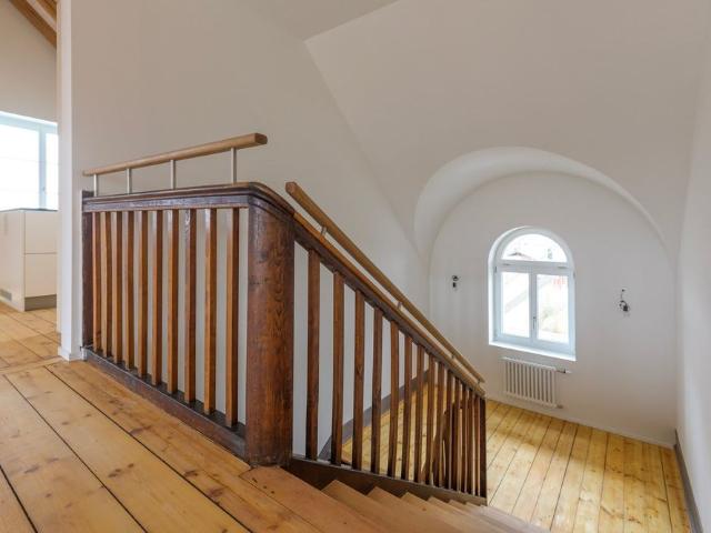 2.5 Zimmer, 99 m², 3. Stock