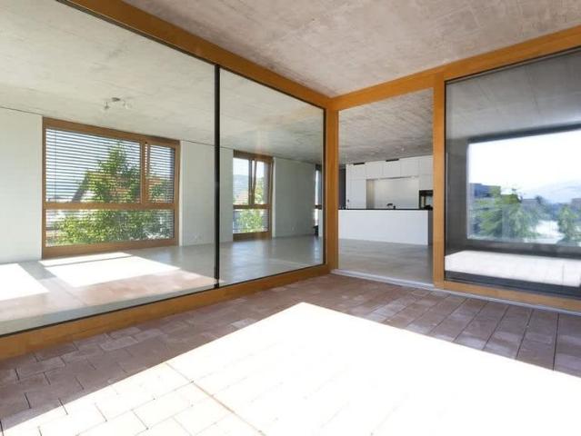 2.5 Zimmer, 93 m², 2. Stock