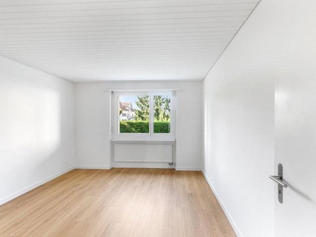 2.5 ZWG im 4.OG, in 5621 Zufikon zu vermieten