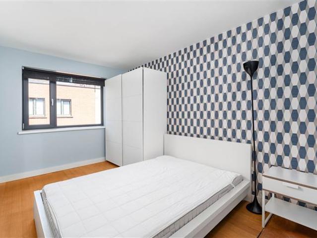2,650 / month | 23 Scarlet Row, Essex Street West, Dublin 8 Get Property Estate Agents 5014 MyHome. Ie Lettings