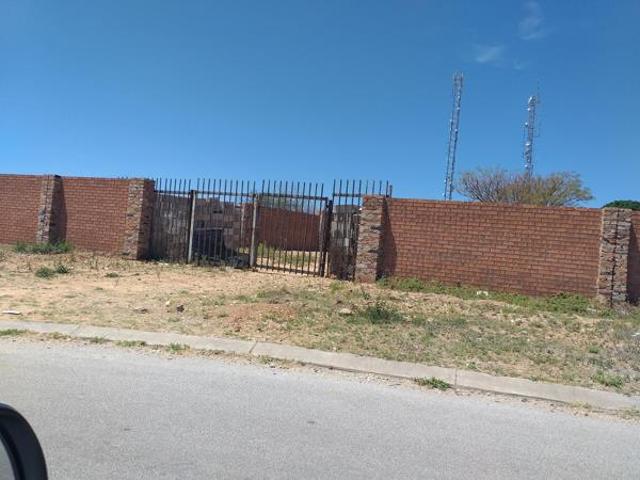 2 660 m² Land available in Sterpark