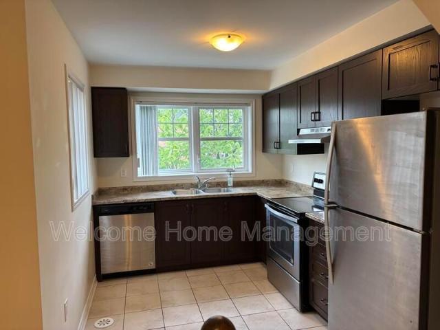 $2,695 / 2 br / 2.5 ba /