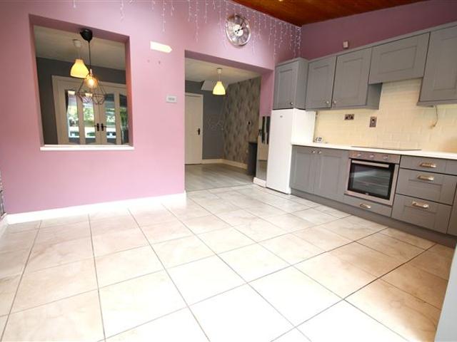 2,600 / month | Forest Lawn, Kingswood, Tallaght, Dublin 24 Conerney Estate Agents 5015 MyHome. Ie Lettings
