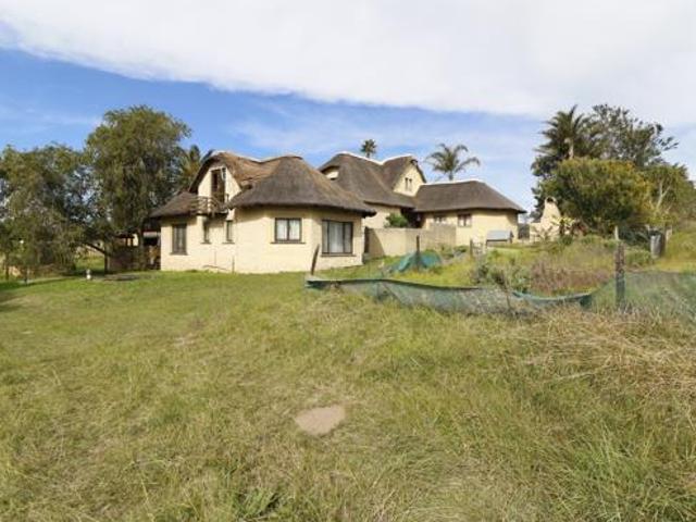 2.6 ha Land available in Alexandria