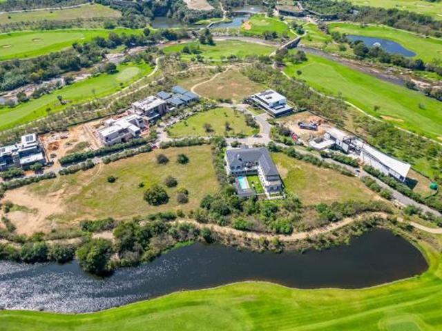 2 744 m² Land available in Steyn City