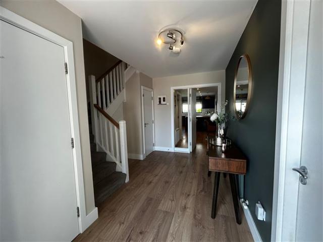 2,750 / month | 4 Season Park Close, Season Park, Newtownmountkennedy, Co. Wicklow Fenelon Properties 5018 MyHome. Ie Lettings