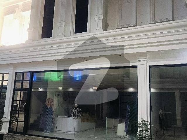 2.75 Marla Double Storey Commercial Building For Sale Near Eden Valley, 208 Chak Road Faisalabad