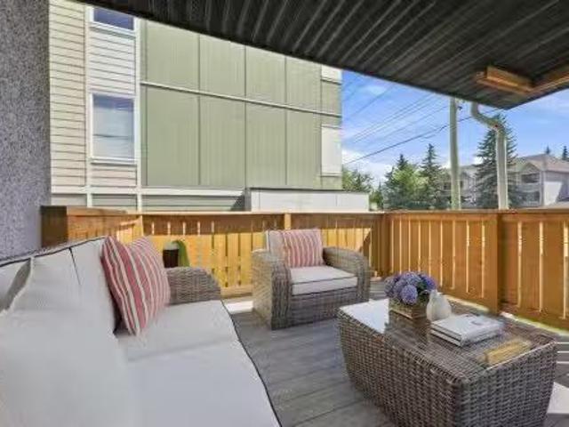 2 7734 Bowness Road Nw, Calgary, AB, T3B 0H1 semi detached f.