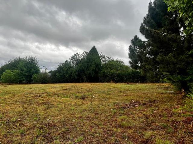 2 710 m² Land available in Clarens