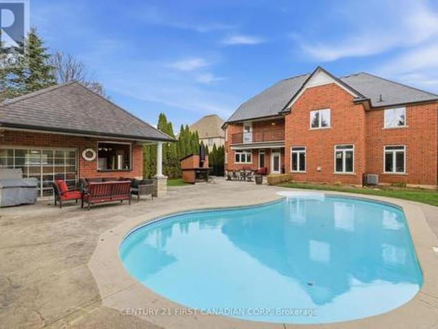 2 7222 Clayton Walk, London South V, ON, N6P 1W1 house for sale | Listing ID X13468 | Royal LePage