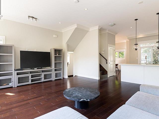 2 7251 St. Albans Road Richmond, British Columbia