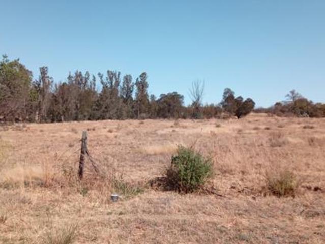 2.7 ha Land available in Walkerville
