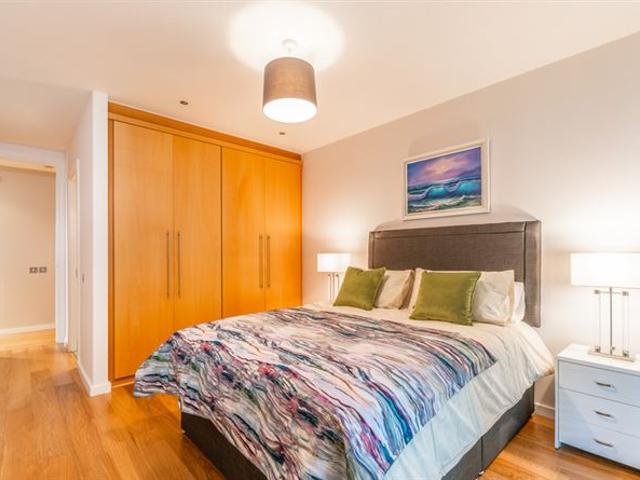 2,850 / month | 6 Turnstone, Thornwood, Booterstown, Co. Dublin Lisney Sotheby's International Realty Ballsbridge 5007 MyHome. Ie Lettings