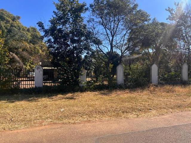 2 855 m² Land available in Makhado Louis Trichardt