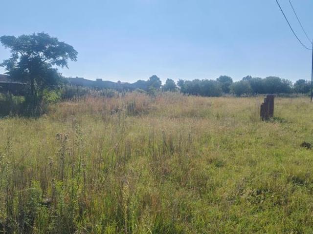 2 855 m² Land available in Balfour