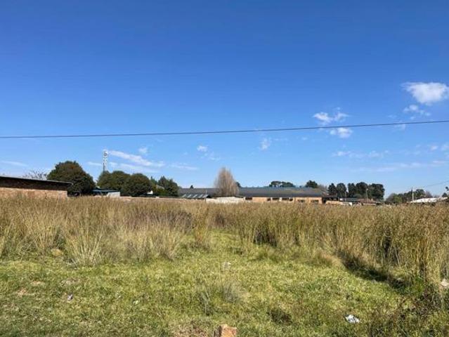2 855 m² Land available in Belfast