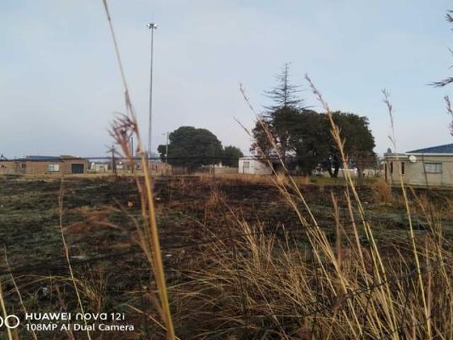 2 855 m² Land available in Carolina