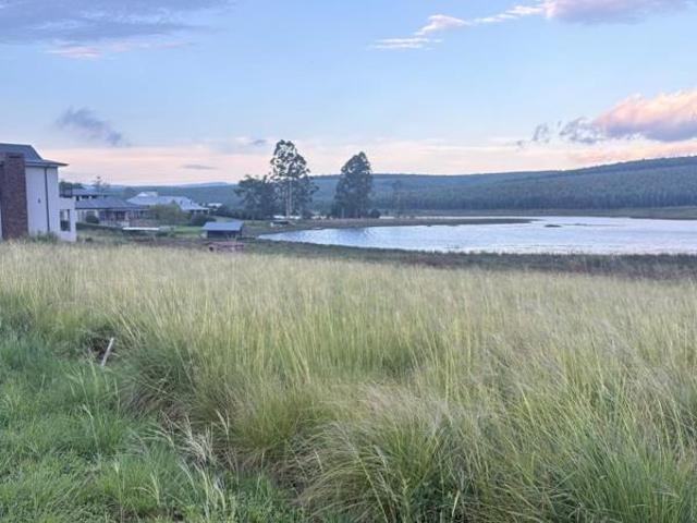 2 878 m² Land available in Albert Falls