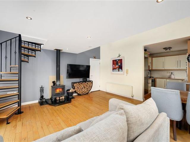 2,800 / month | Millrace Crescent, Saggart, Co. Dublin Ray Cooke Auctioneers 5003 MyHome. Ie Lettings
