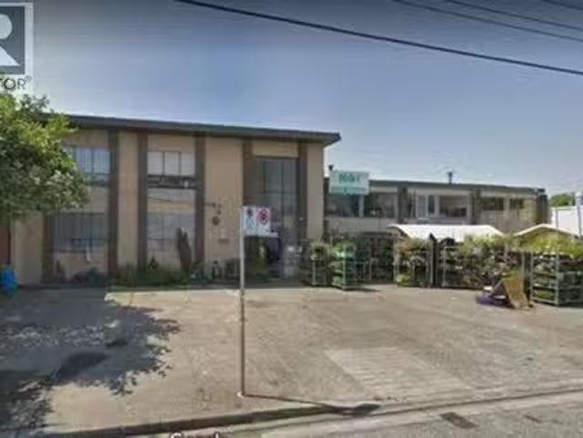 2 8265 Main Street, Vancouver, BC, V5X 3L7 commercial for le.