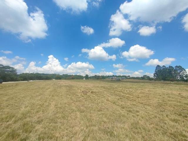 2.8 ha Land available in Sakabula Golf & Country Estate