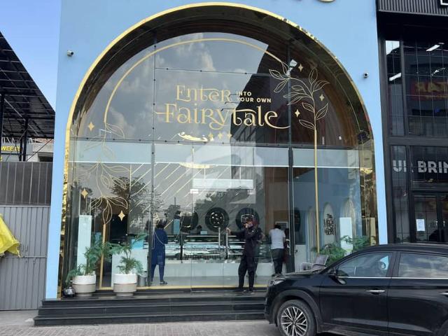 2.8 Marla Gray Structure Building Available For Sale 250000 Expected Rental Income, Ready For Rent Out Prime Location