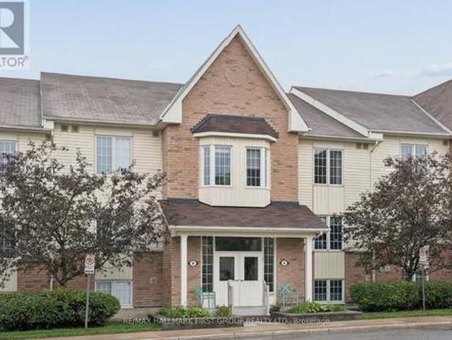 2 8 Petra Way, Whitby, ON, L1R 0A6 condo for sale | Listing ID E13671 | Royal LePage