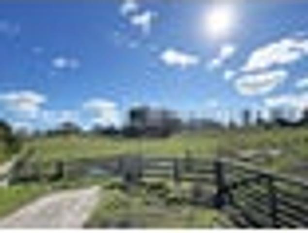 2.96ha of Sun, Views & Future Potential