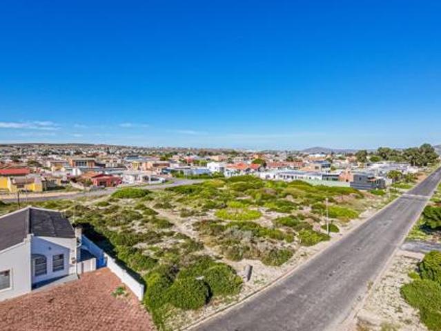 2 974 m² Land available in Langebaan North