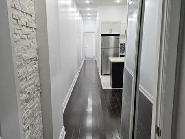 2 924 Danforth Avenue, Toronto, ON, M4J 1L9 house for lease | Listing ID E13593 | Royal LePage
