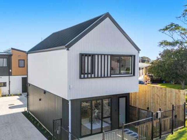 2C Grove Lane, Pakuranga, Manukau City