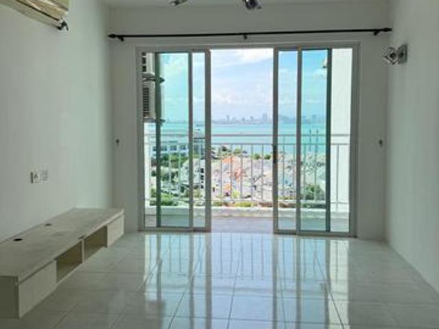 2Carparks Seaview The Spring Condo Sg Pinang 950SF 3rooms Renovated
