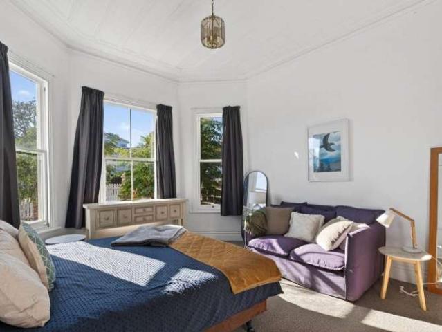 2A/24 West End Road, Herne Bay, Auckland City