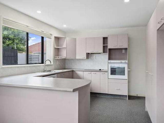 2A Corfe Street, Ilam, Christchurch City