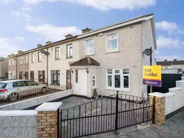 2a Greenfort Lawns, D22 A006, Clondalkin, Dublin 22 is for sale