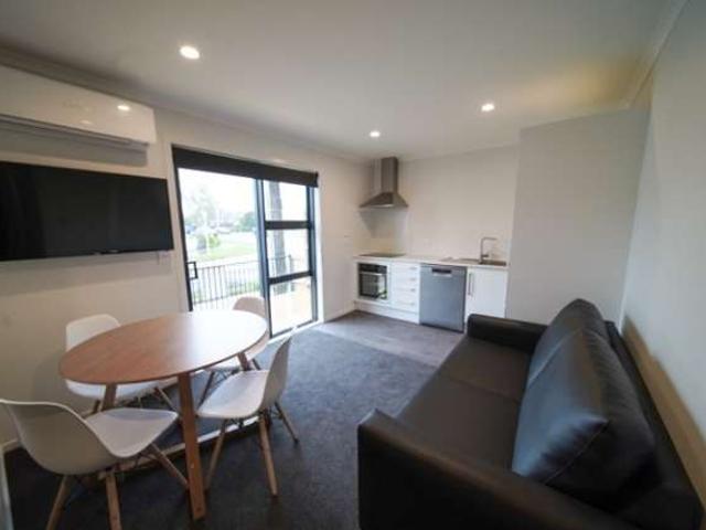 2b/20 Cameron Road, 1076, Hamilton City