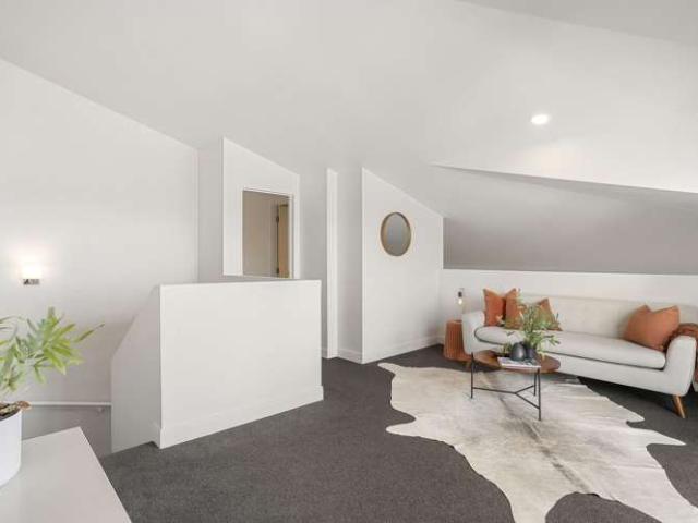2B/9 Furneaux Way, Remuera, Auckland City