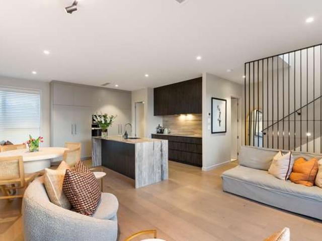 2B Kotare Avenue, Westmere, Auckland City