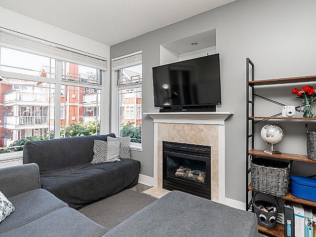 2bd/2ba Rarely Avail Upper Unit In Ocean Bay