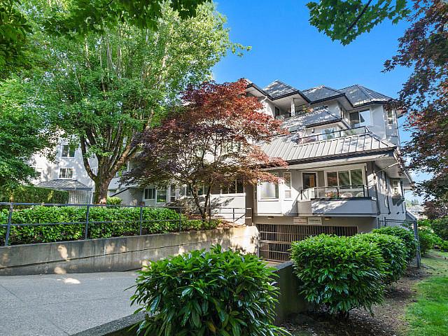 2bed/1bath 905sq.ft Ground Level Condo In Abbotsford