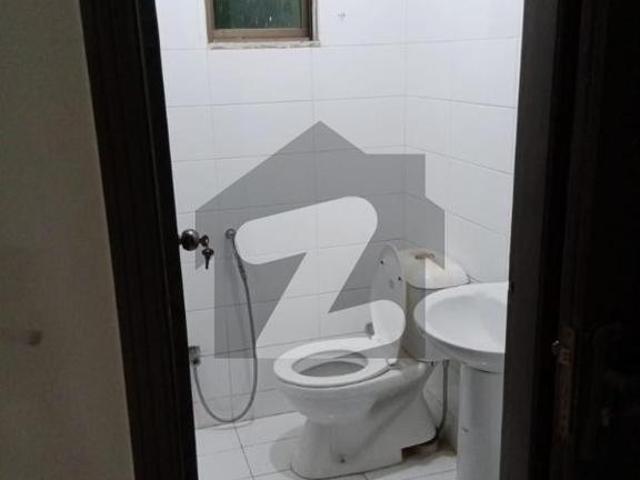 2bed dd in sania corner for rent sania corner
