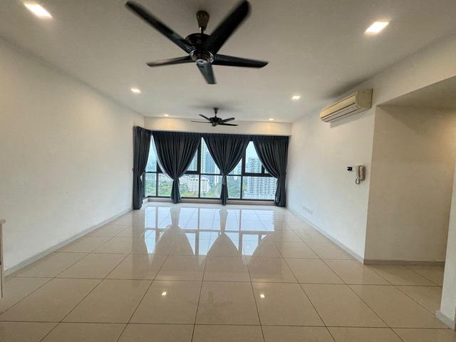 2Bed 2Bath Iskandar Residences Partial Furnish Medini Near Tuas