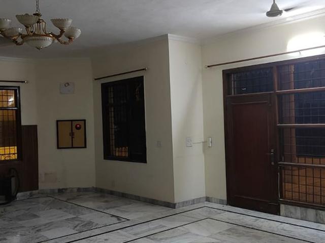 2bhk Kanal Unfurnished 3 Bedroom 2500 Sq. Ft. Builder Floor in Phase iv Chandigarh Listing ID: #10237