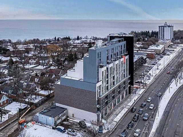 2br 1wr Condo Apt In Toronto E06 Near Kingston Rd & Glen Everest