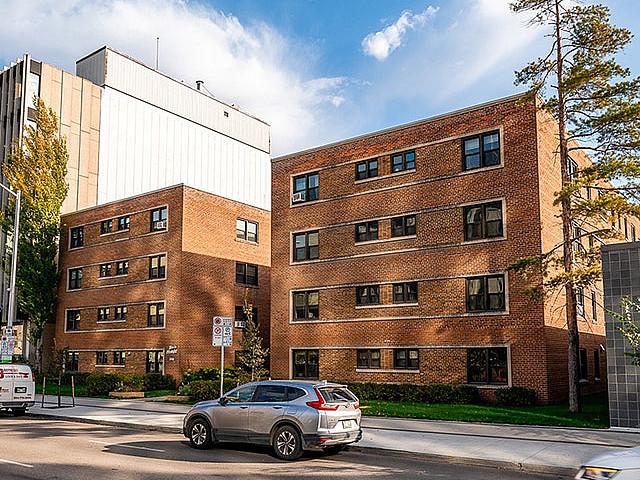 2br Suite In Character Building In The Heart Of Downtown