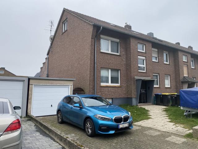 MFH mit 2 WE, Garten, 2xTerrasse, Balkon, Einzelgarage, Pkw Stellplatz