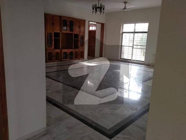 2kanal upper portion for rent in dha phase 3