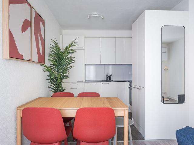 2min zum HB möblierte 2.5 Zimmerwohnung
