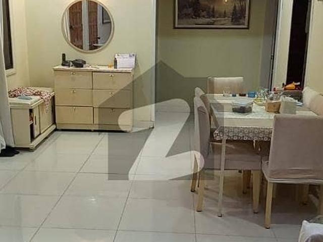 2nd floor 3 beds drawing dining boundary wall flat