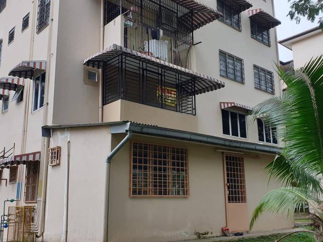 2nd floor Blok A15 sek 2 for sale